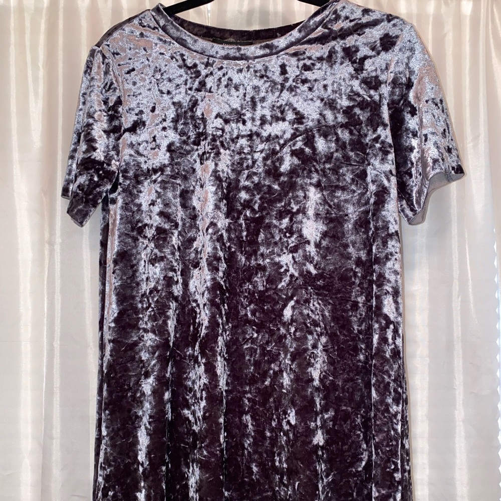 Forever 21 Velvet Dress
